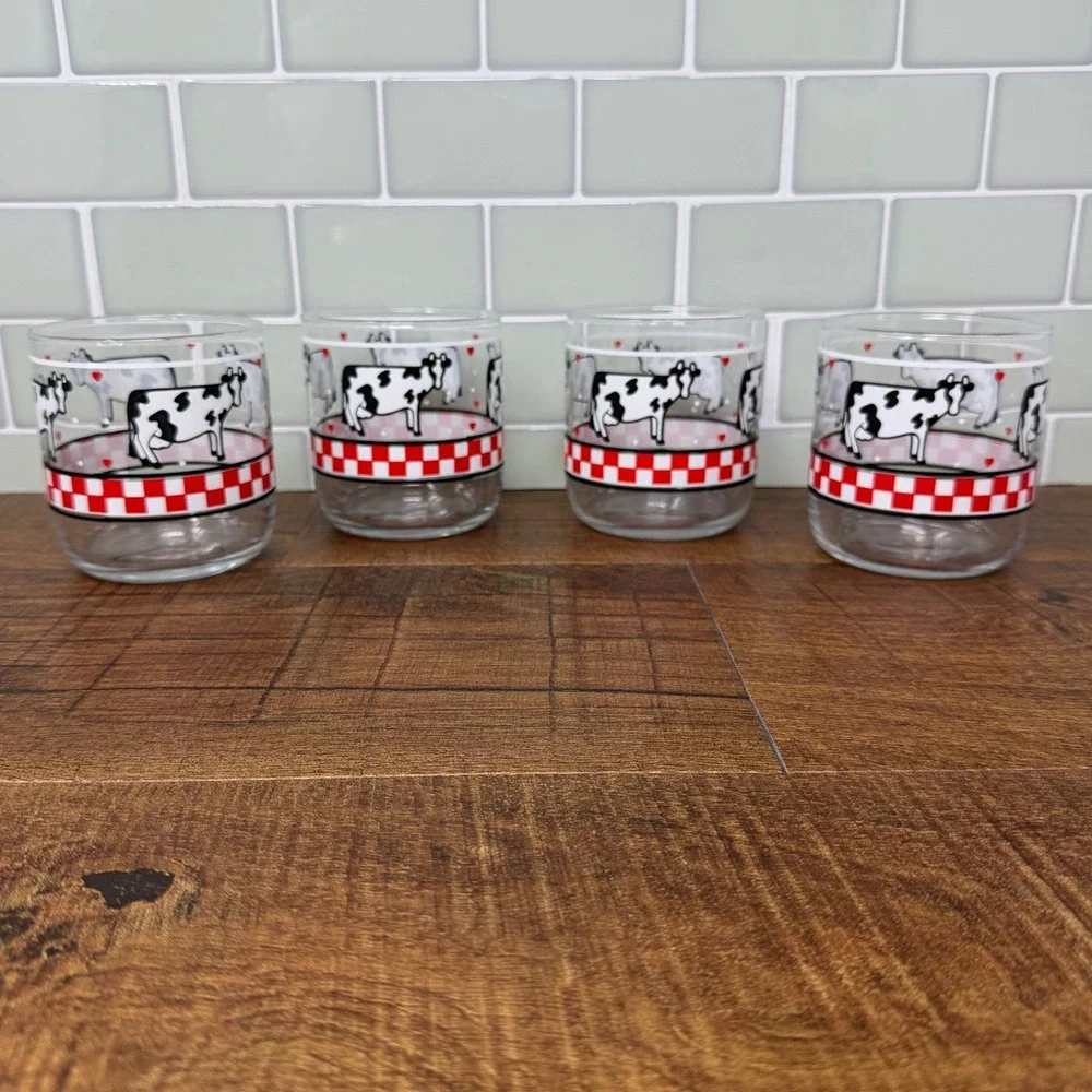 Vintage Libbey Cow Glasses Set of 4 Red Checkered Hearts Juice Rocks READ Flaws